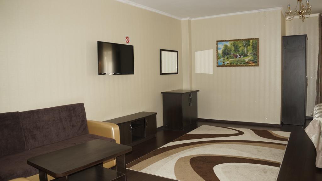 Home Hotel Astana Eksteriør billede